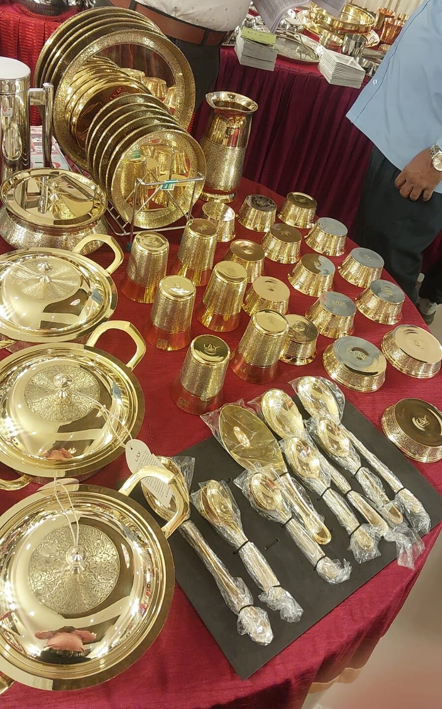 brass Dinner set