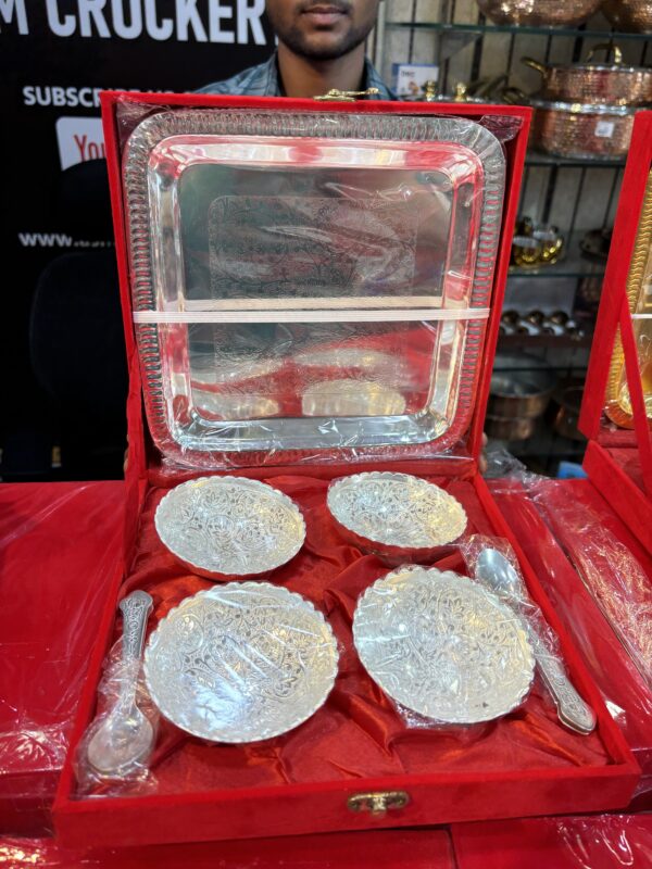 4 katori plus tray gift item, 10 pieces