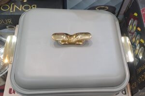 Bonjour 3 in 1 insulated casserole with plastic lids, Grey