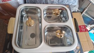 Bonjour 3 in 1 insulated casserole with glass lids, Cream colour