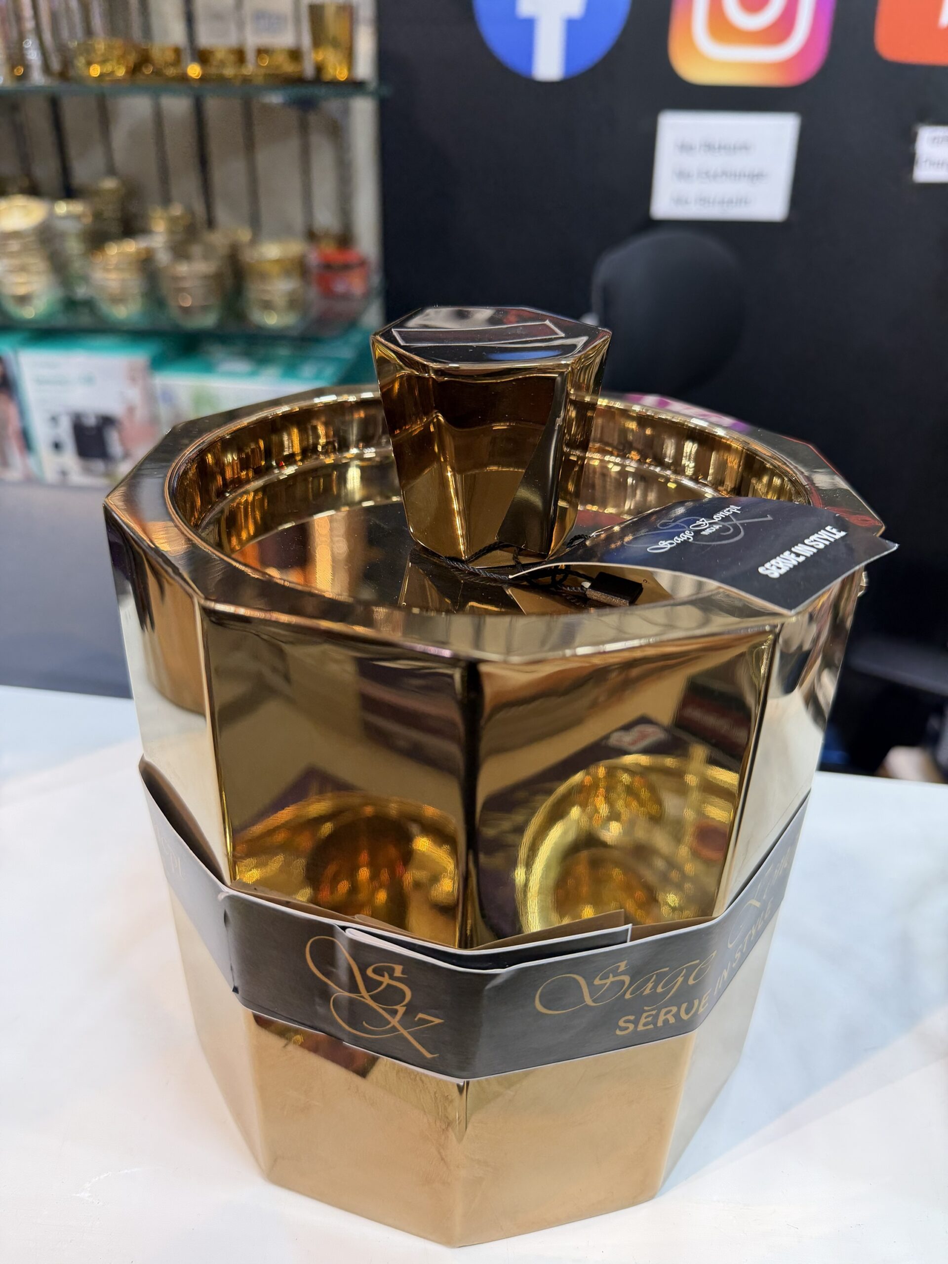 Premium PVD Coated Ice Bucket, Stainless Steel material - Image 2