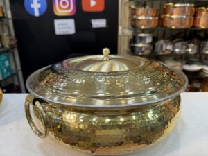 Brass, Pital lagan with side handles, inner kalai