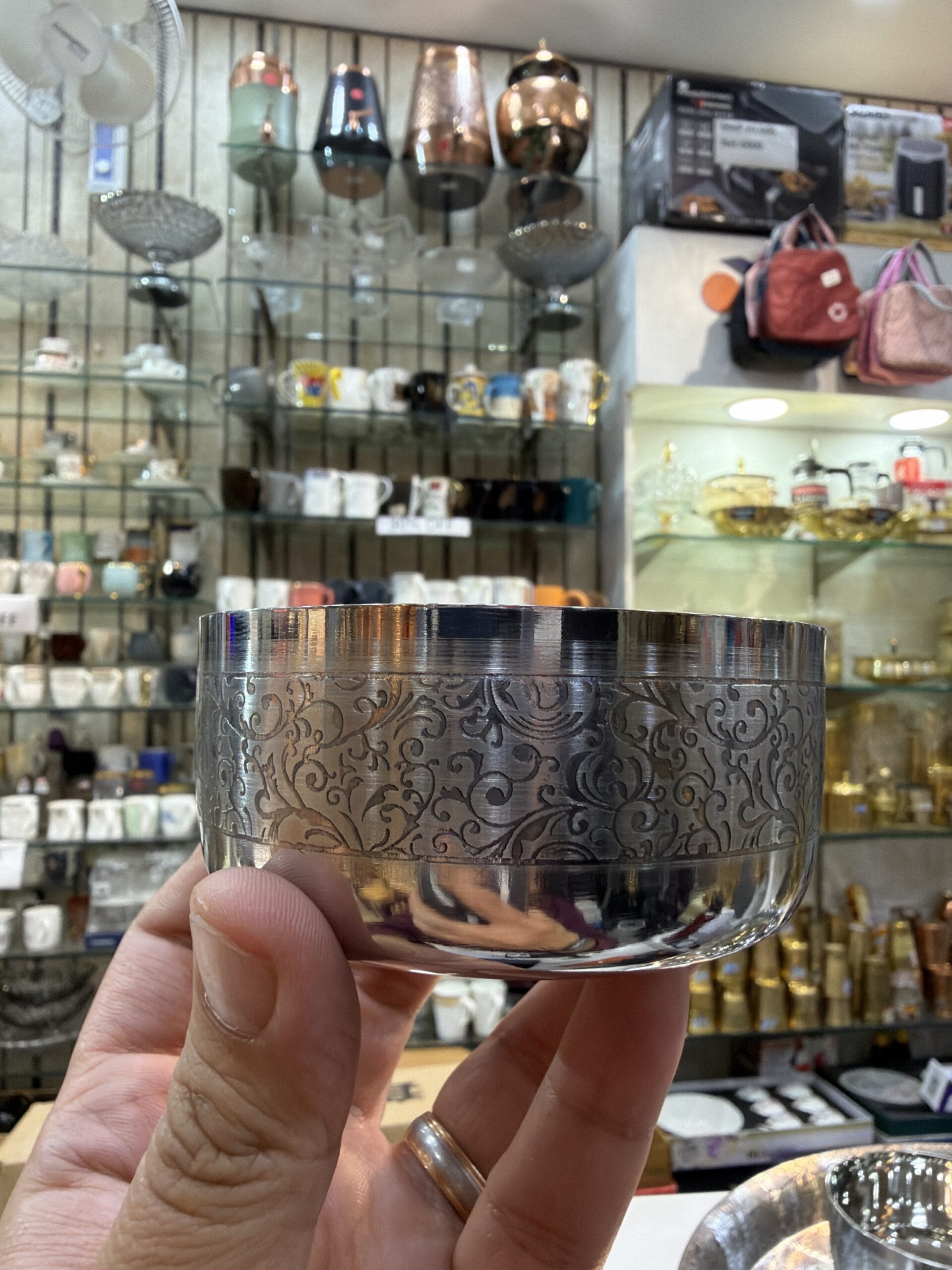 Tulip 7 pieces stainless steel thali set with etching hand work with box packing - Image 2