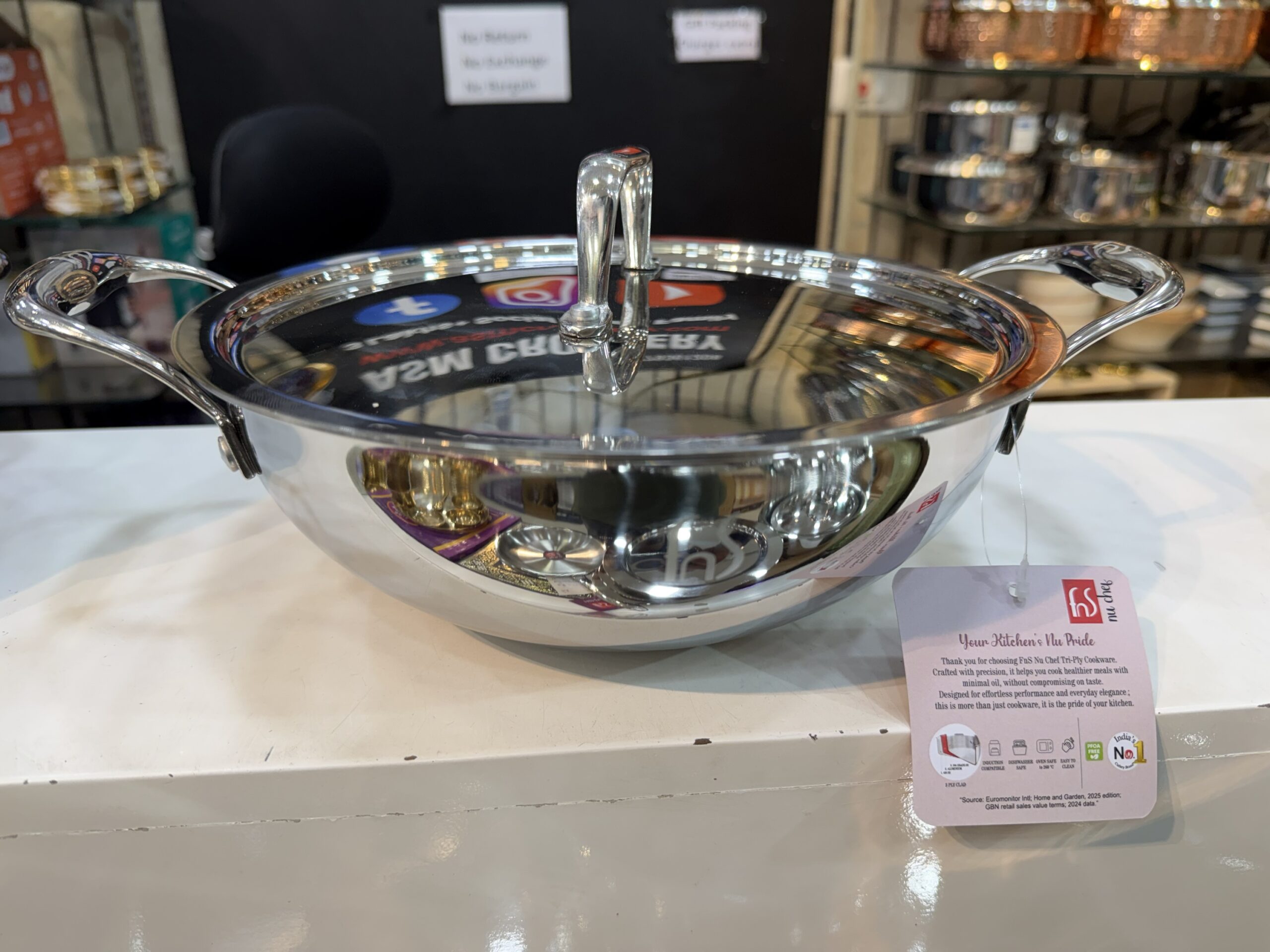 FNS triple layer kadhai with vaccum handle and induction base, 10 year warranty - Image 2